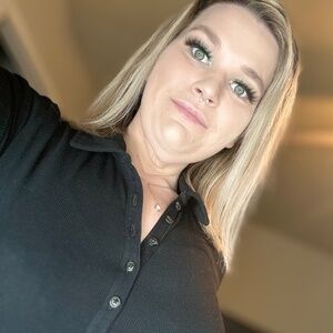 Meet your Posher, Tarah